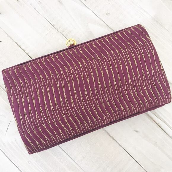 Structured Maroon Purple Shimmer Thread Structured Clutch Bag - Picture 2 of 12